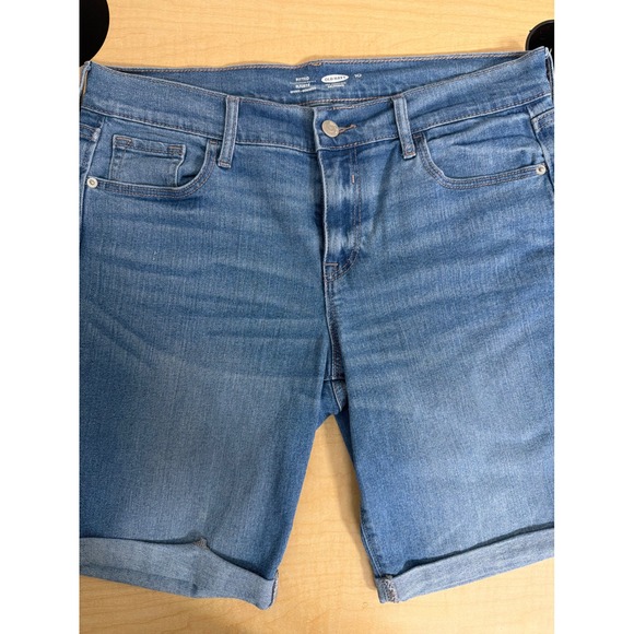 Old Navy Pants - Old Navy Womens Fitted Stretch Denim Shorts Medium Wash Rolled Cuff Size 10